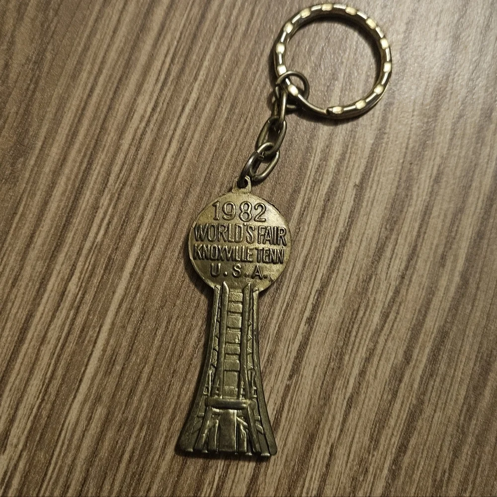 Vintage 1982 World's Fair Keychain
